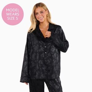 Show Me Your Mumu Classic cropped PJs set in black